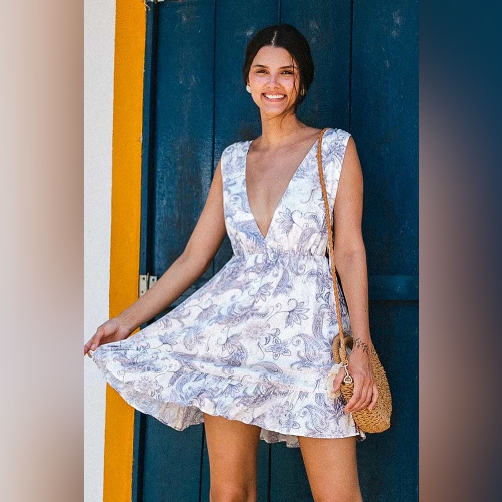NWT Cupshe Araceli Ruffle Paisley A-Shape Dress